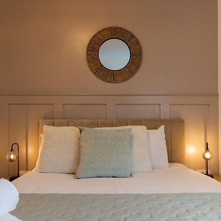 Trendy City Centre Apartment With Free Parking Cardiff Exterior foto